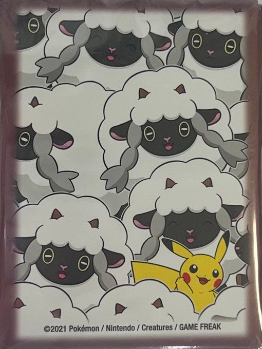 【新品】ポケモンカードゲーム デッキシールド 海外版 Wooloo Fluffy Flock ウールー 茶