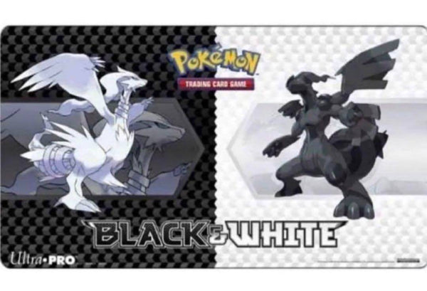 【状態B】ポケモンカードゲーム ラバープレイマット 海外版 レシラム ゼクロム