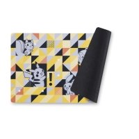 新品】ポケモンカードゲーム ラバープレイマット 海外版 Pikachu